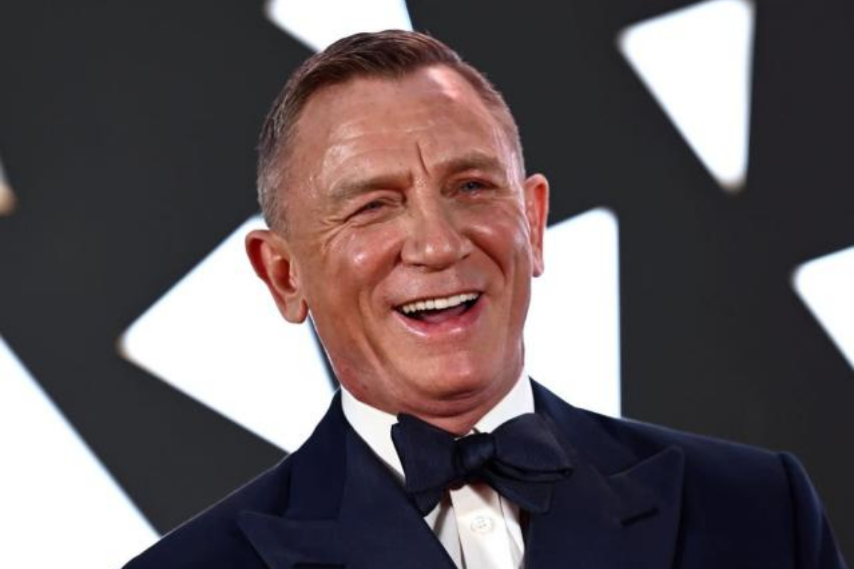 Daniel Craig