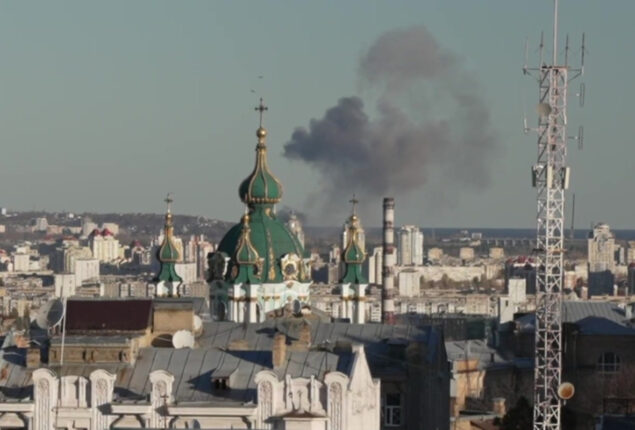 Finds remnants of Russian missiles in Kiev