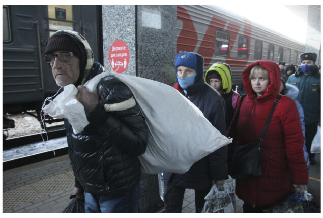 Ukraine refugees requests not to return this winter