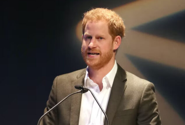 Prince Harry in trouble after Netflix denies ‘The Crown’ postponement