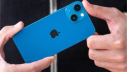 Apple iPhone 13 Mini price in Pakistan with OLED Capacitive Touchscreen display