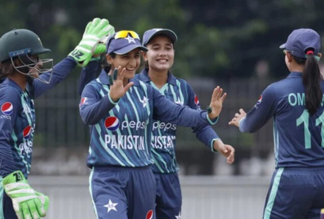 Women’s Asia Cup: Pakistan’s dominant bowling helps them achieve back-to-back victories
