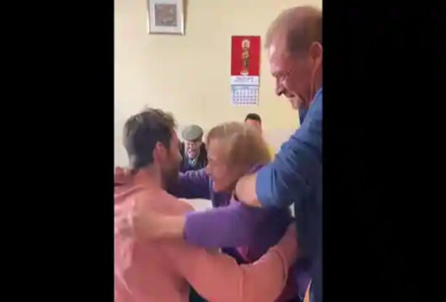 Man meets grandparents after 2 years emotions will melt your heart