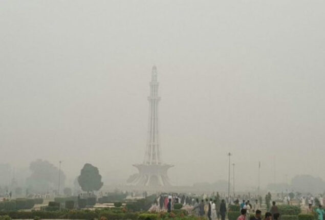 Lahore again tops list of world most polluted cities