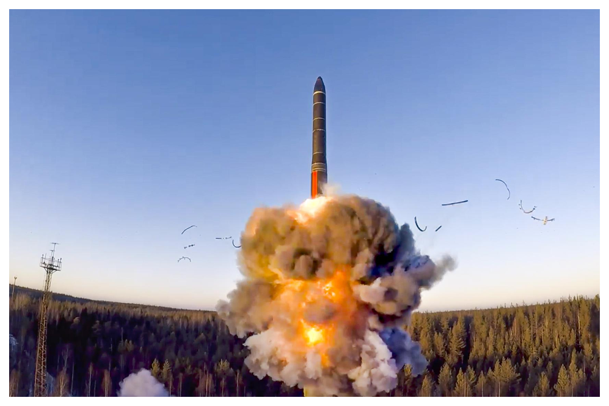 Putin overseeing military drills that entail mock missile launches