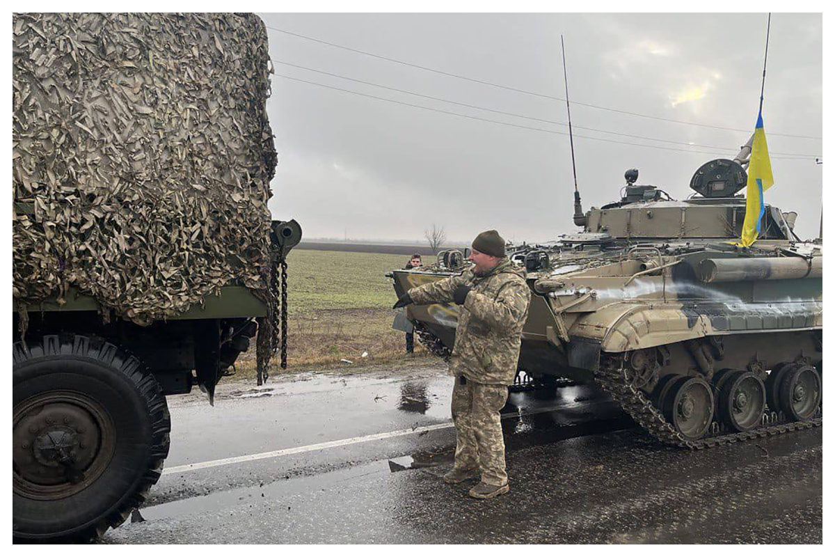 NATO chief says Putin's army "failing on the battlefield"