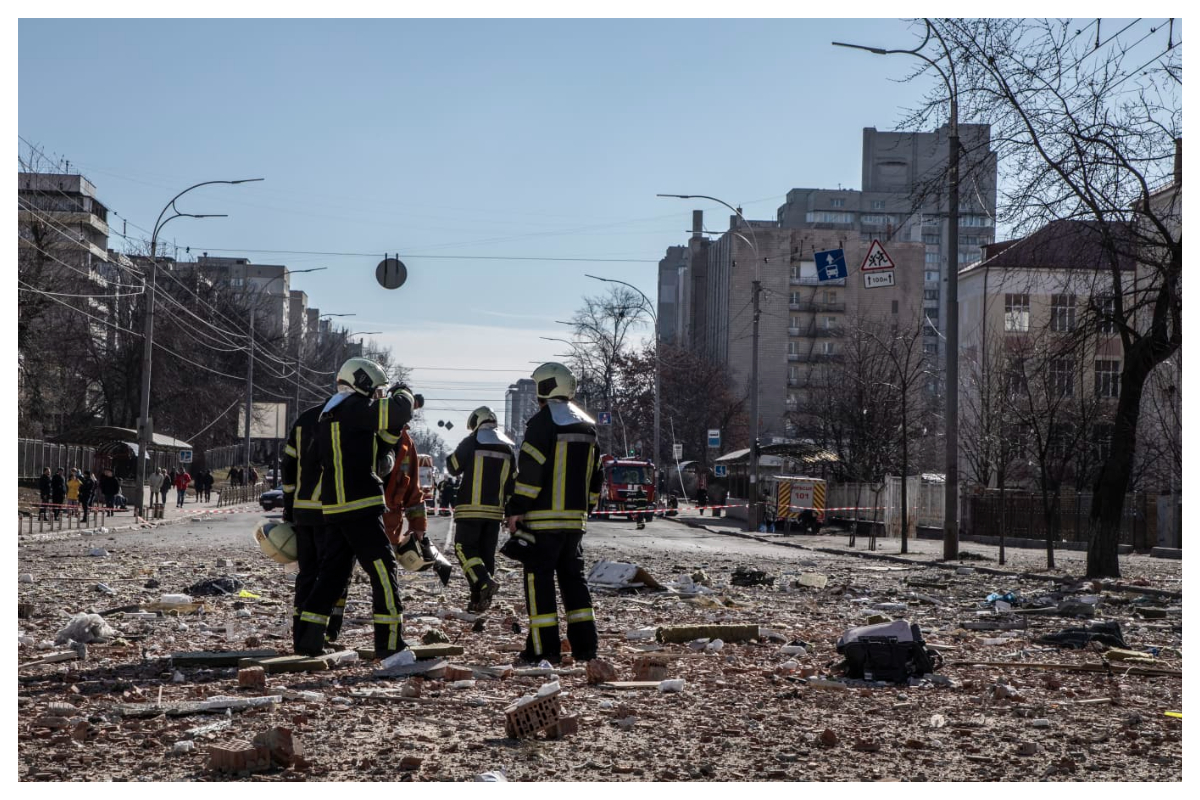 Kyiv continues to experience emergency power disruptions
