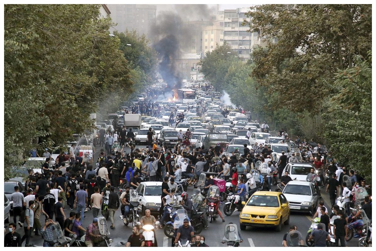 In Mashhad teenage dies by security forces firing