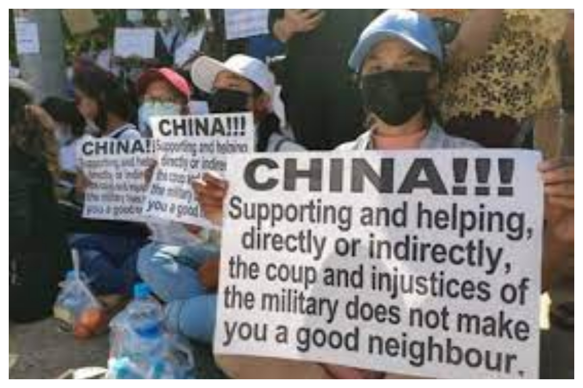 United Kingdom MP claims Chinese diplomat attack protesters