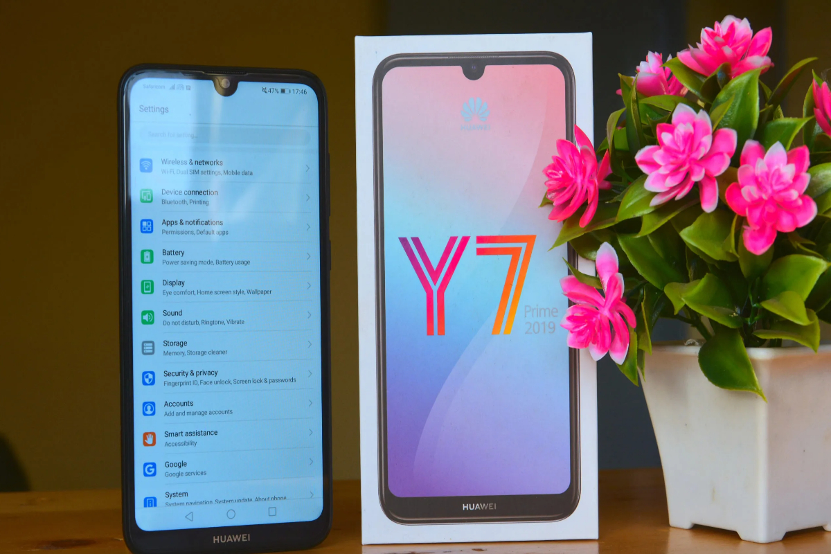 Huawei Y7 price in Pakistan