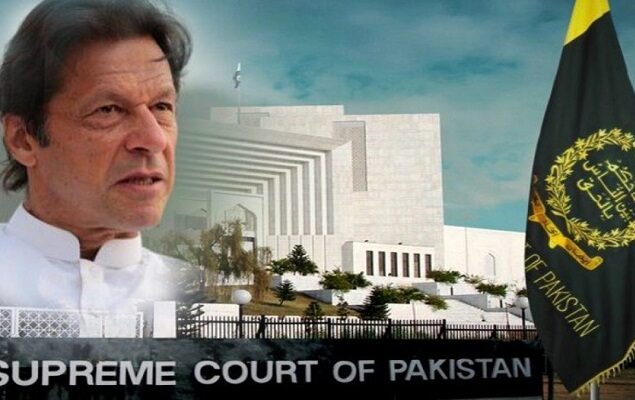 Beleaguered govt approaches SC against Imran over long march call