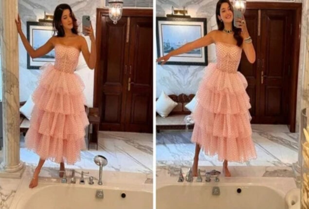 Shanaya Kapoor share pics from photoshoot, dad Sanjay comment