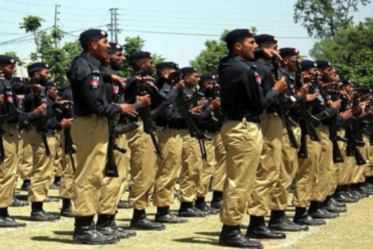 Long march Sindh police