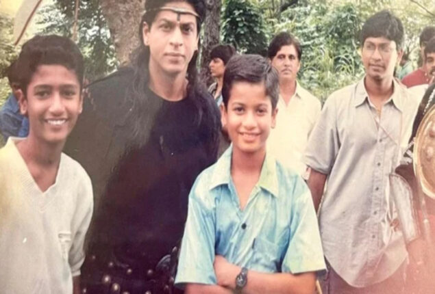 Vicky Kaushal poses with Shah Rukh Khan in old photo from Asoka