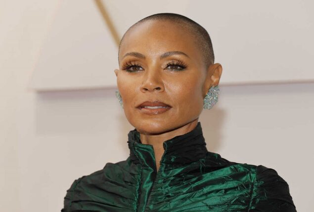 Jada Pinket all set to discuss her private life in memoir