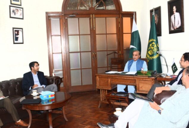 PM Shehbaz directs for uninterrupted gas supply to consumers in winter