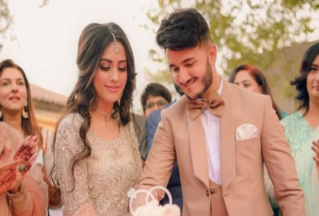 Shaveer Jafry spends affectionate moments with his wife Ayesha