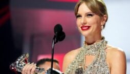 Taylor Swift shares lyrics from ‘Midnights’ album