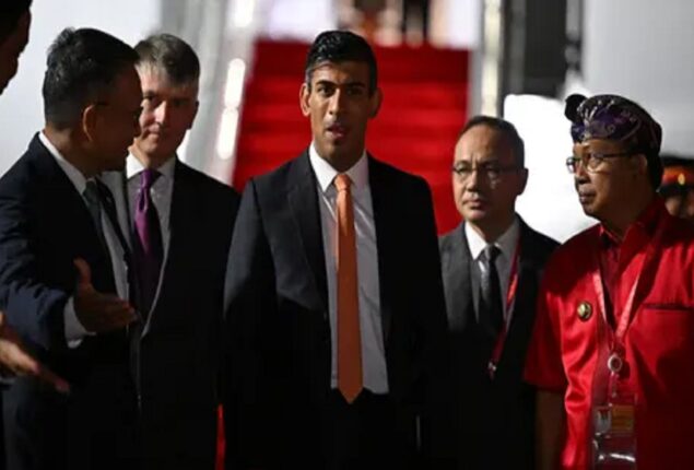 China offers systemic challenge to UK