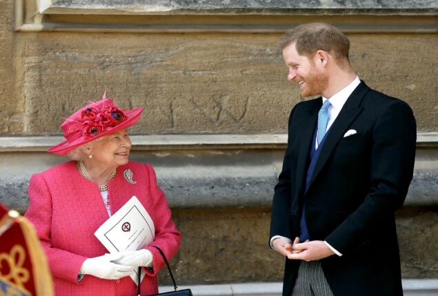 Queen waited for reunion with Prince Harry before death
