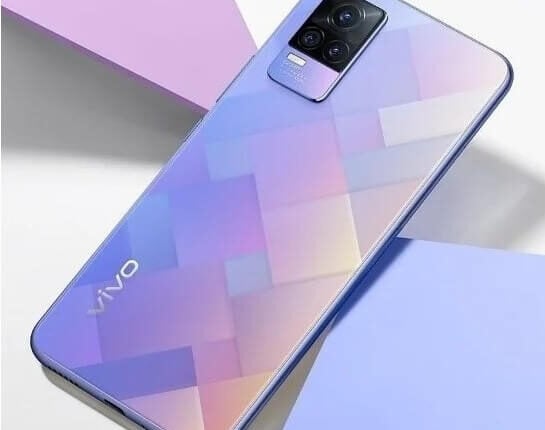 Vivo V21 Price in Pakistan & features