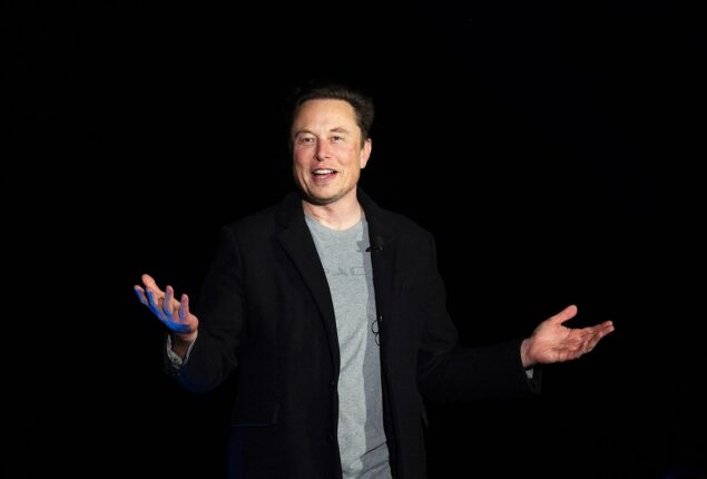 Musk disbands Twitter’s board