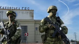 Russian soldiers warns Kherson people to leave
