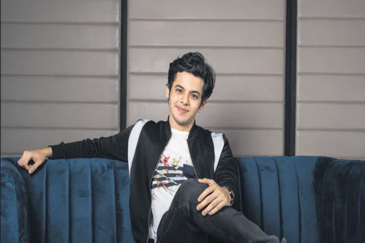 Darsheel Safary