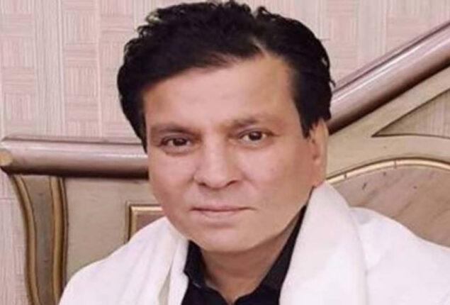 Stage performer & comedian Tariq Teddy dies in Lahore