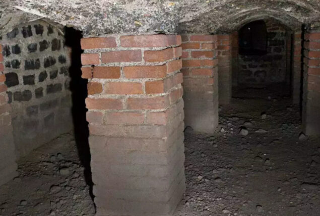 tunnel