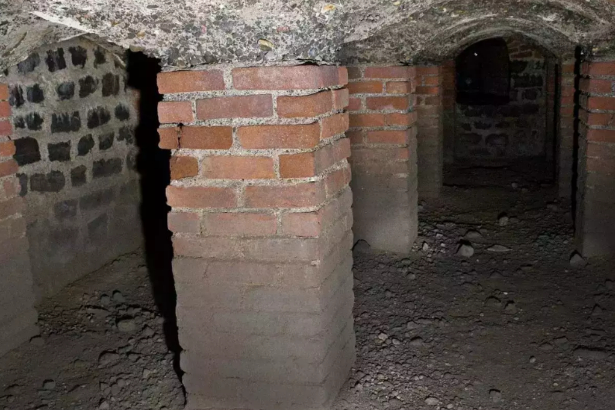 tunnel