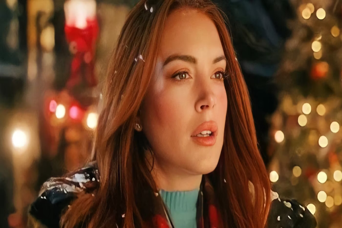 Falling For Christmas