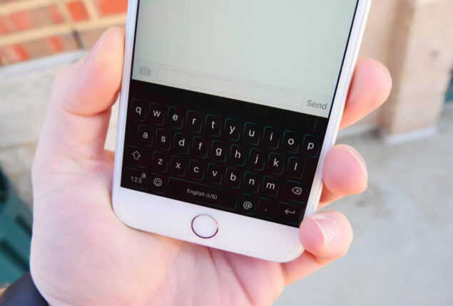 iPhone hidden keyboard