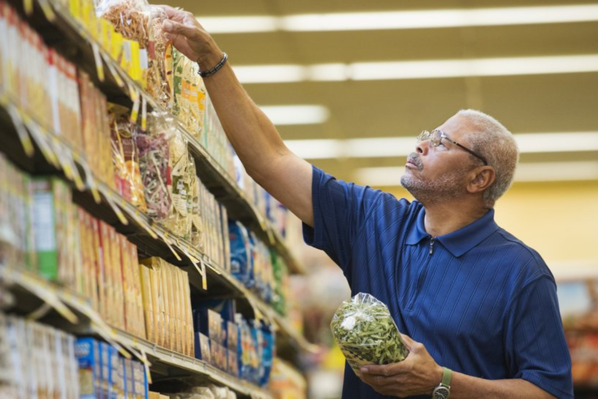 US interest rates reaches a new record high of 14 years