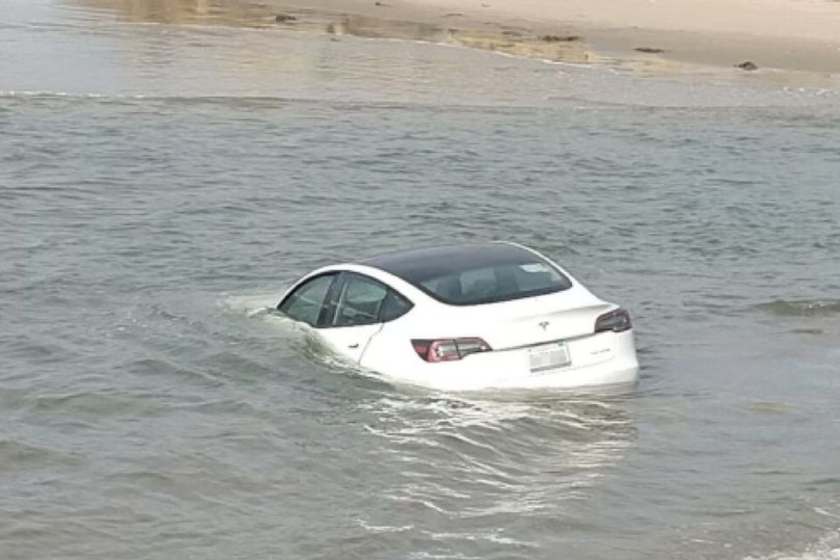 Tesla model 3