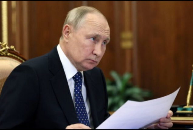 Vladimir Putin Signs Bill Mobilizing Russian Criminals