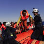 Italian authorities forbids adult male migrants from boarding