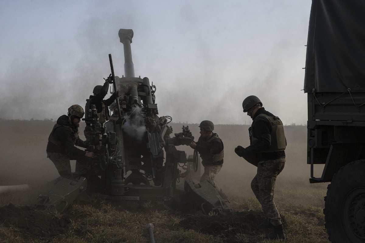 Russia is feigning withdrawals from Kherson to provoke Kyiv