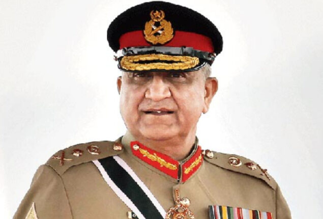 COAS Qamar Javed Bajwa visits Peshawar