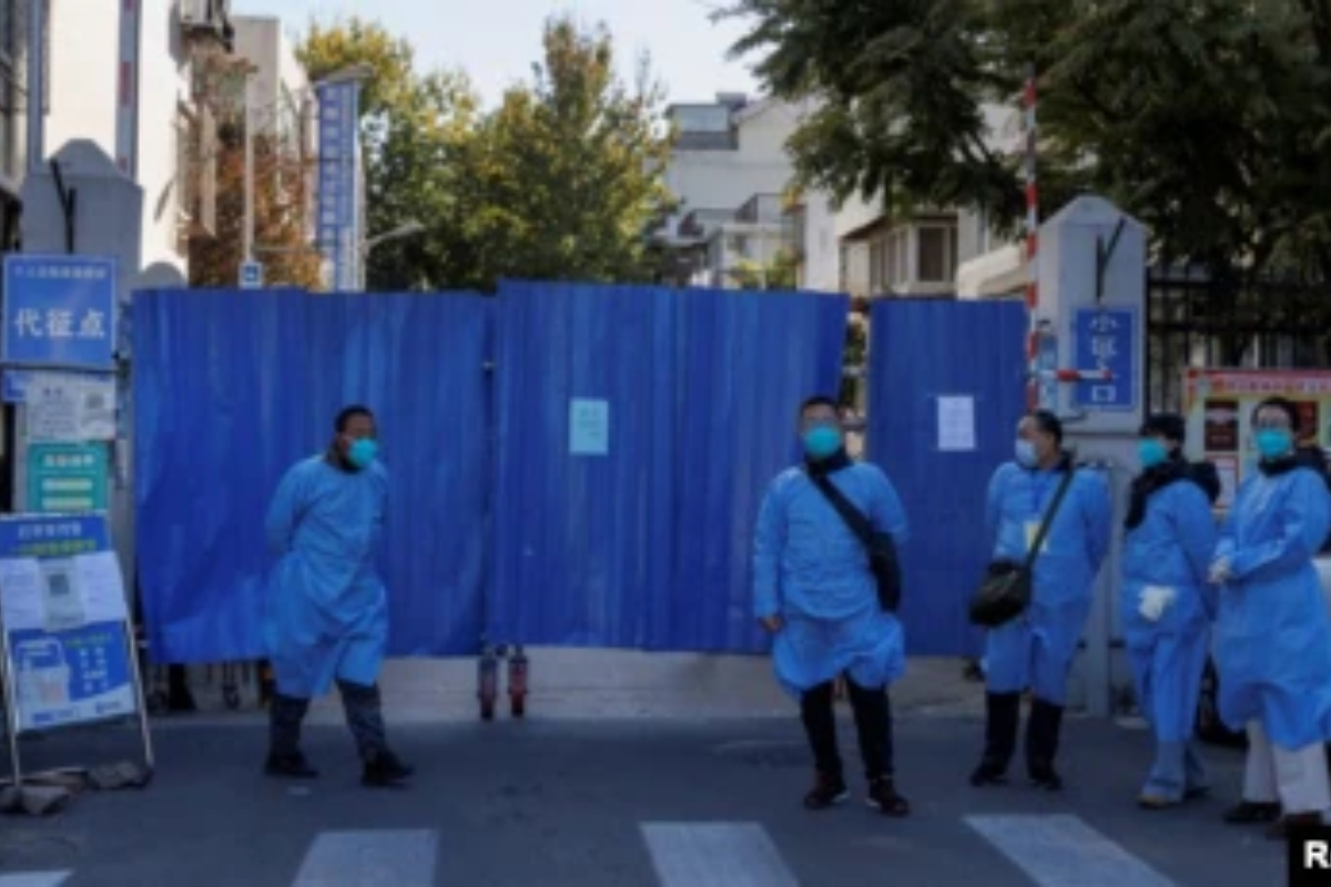 Guangzhou largely shut downs as Covid spreads