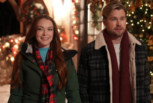 Review of “Falling for Christmas”: Lindsay Lohan Is Back!