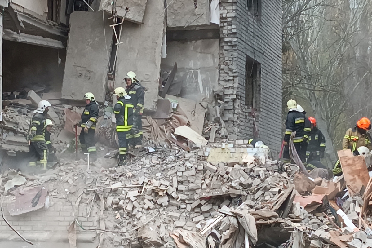 Russian attacks on Mykolaiv kills six