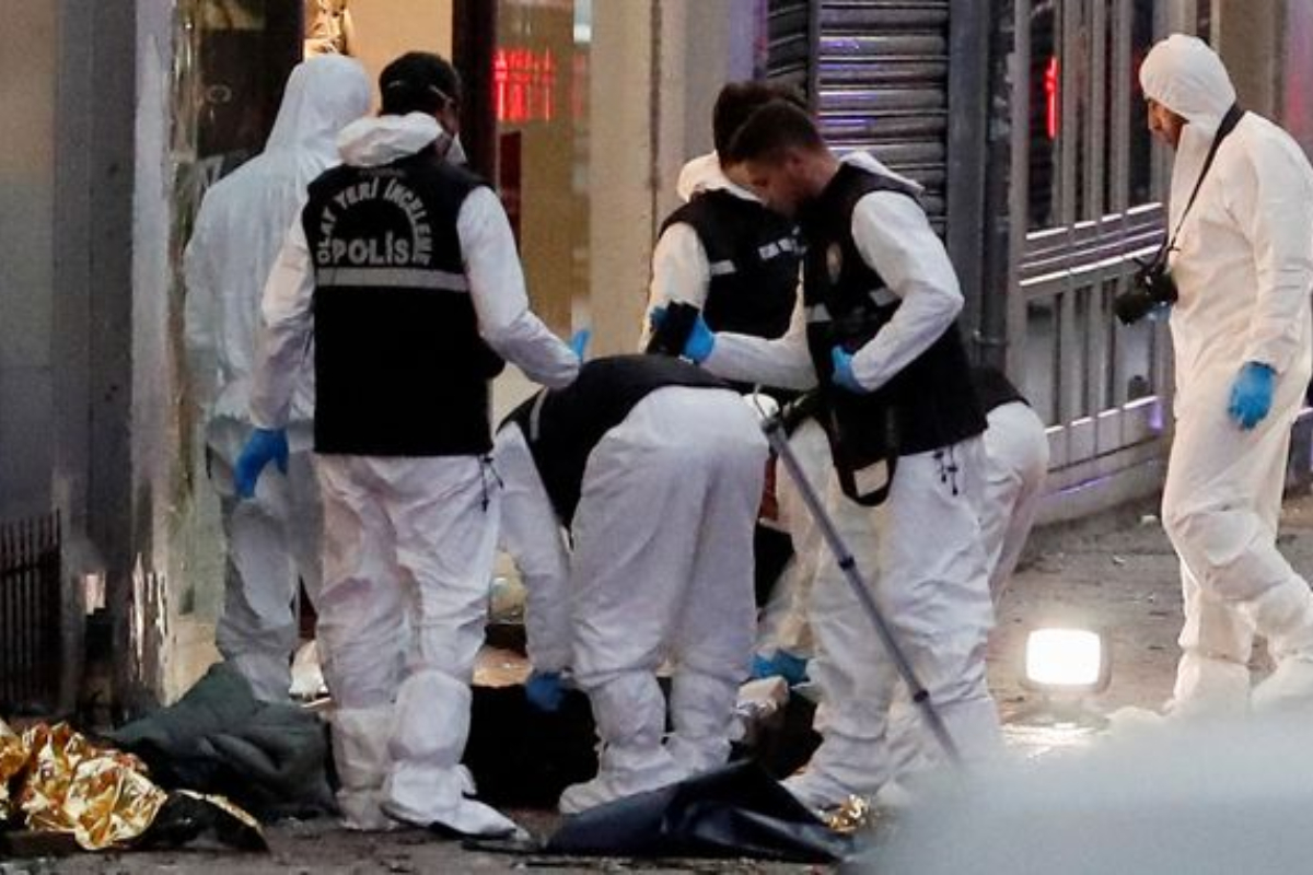 Istanbul bomb leaves six people dead and others injured