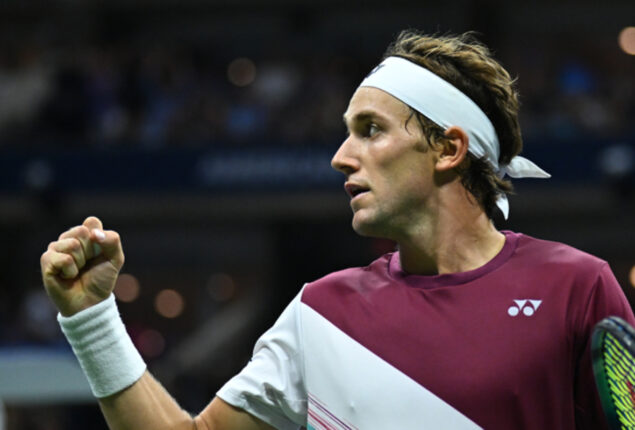 Casper Ruud beats Auger-Aliassime in his ATP Finals debut