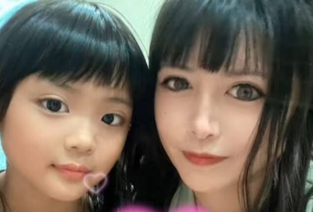 Mother urges 9-year-old daughter to have surgery to look prettier
