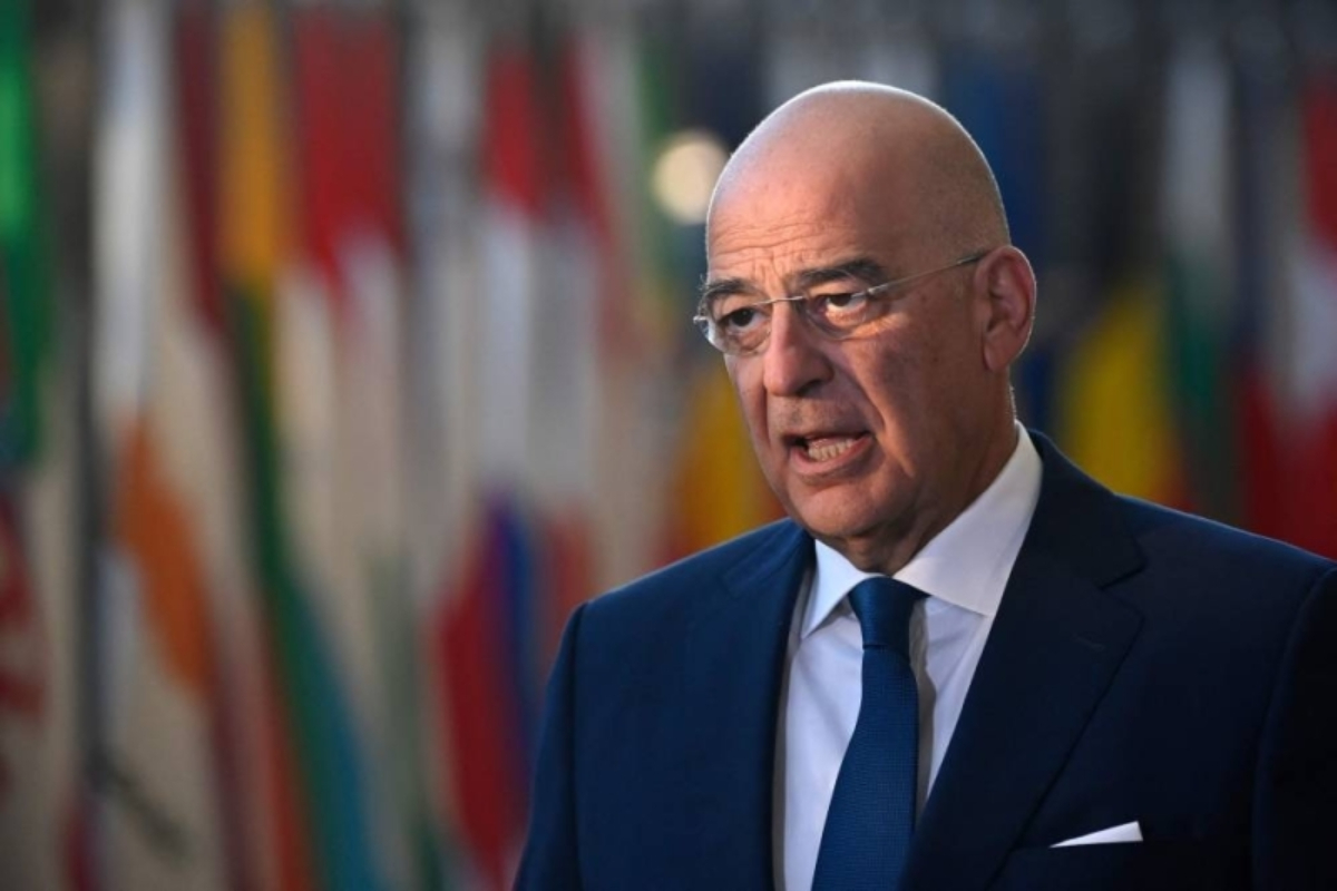 Greece's top diplomat cancels his trip to Tripoli after landing