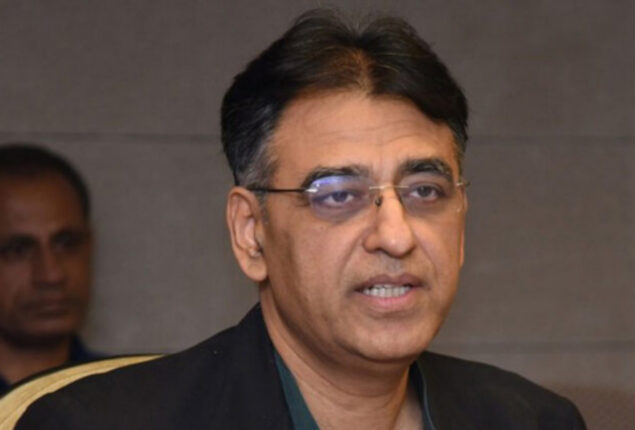 Asad Umar submits response to SC in contempt of ECP case
