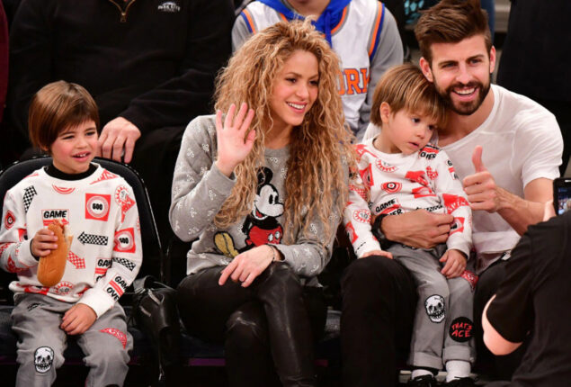 Shakira’s cutesiest photos with Gerard Pique and her two children