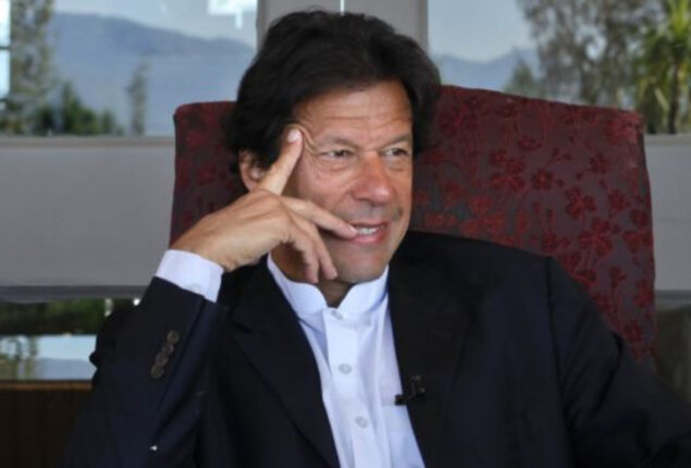 Doctors declare Imran Khan medically fit to travel