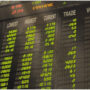 Bourse closes in green zone after range-bound session